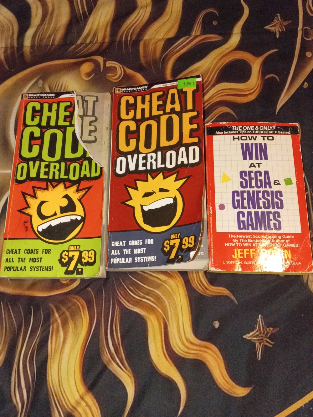 & Other Stories Retro Cheat Code Book Set in Red, Green, Yellow